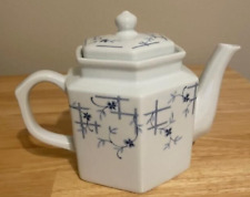 The Toscany Collection Japan Blue & White Teapot w/Lid Ceramic Pre-Owned picture