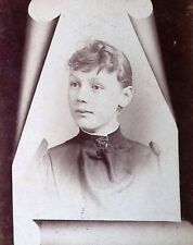 C.1890s Cabinet Card Reading, PA New York Gallery. Beautiful Woman Brooch C2-13 picture