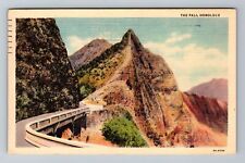 Honolulu HI-Hawaii, The Pali, Road on Mt Side, c1939, Vintage Postcard picture