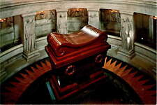 Napoleon's Tomb Postcard: Historical French Collectible picture