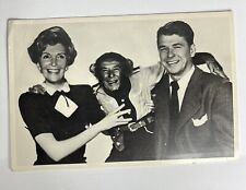 1981 Ronald Reagan And Nancy Rare Post Card All In The Family 331 USA  picture