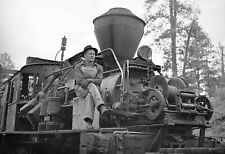 1941 Logging Locomotive and Operator, Oregon Vintage Old Photo 13
