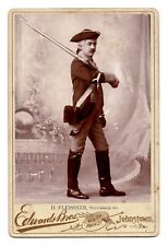 CIRCA 1870s CABINET CARD REVOLUTIONARY WAR MAN HOLDING MUSKET THEATER ACTOR picture