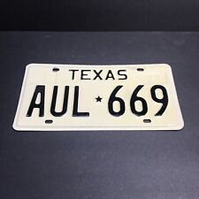 Vintage 1975 Texas License Plate AUL669 picture