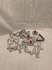 Vintage Mixed Lot 17 Metal Cookie Cutters Some Red Handles picture