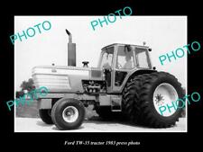 OLD POSTCARD SIZE PHOTO OF FORD TW-35 TRACTOR 1983 PRESS PHOTO picture