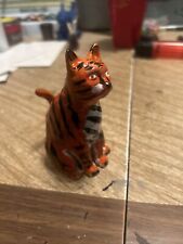 tiger figurines/ statues picture
