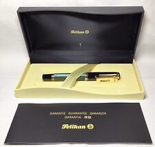 Pelikan Souveran R400 Roller Ball Pen Green & Black New In Box Beautiful Pen picture
