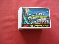 1994 TOPPS MARS ATTACKS 100-CARD BASE SET picture