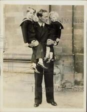 1936 Press Photo Belgian King Leopold III Holds His Young Prince Sons, Belgium picture