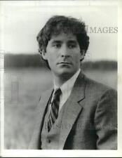 Press Photo Kevin Kline appears on Entertainment Tonight - tup11796 picture