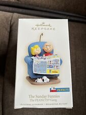 The Peanuts Gang THE SUNDAY FUNNIES 2007 Hallmark Keepsake Ornament NEW picture