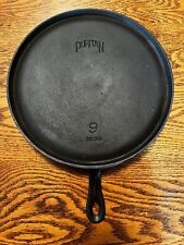 Griswold Puritan 1508 Cast Iron # 9 Handle Pancake Round Griddle * Sits Flat * picture