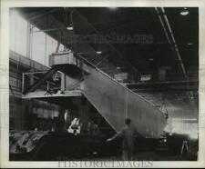 1958 Press Photo Giant Girder of One of the Largest Aluminum Overhead Cranes picture