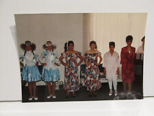 1980S VINTAGE FOUND PHOTOGRAPH COLOR ORIGINAL ART PHOTO MEXICAN LATINA WOMEN PIC picture