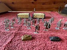 Vintage Hinchliffe Models Fine Cast Lead Pewter Figures Dioramas Fighting Game picture