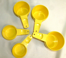 Tupperware Vintage Yellow Measuring Cup Set Of 5 - Missing 1/2 Cup nesting picture