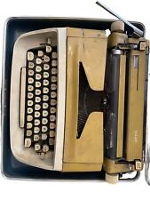 Vintage 1940s Royal Safari Manual Portable Typewriter With Casework picture
