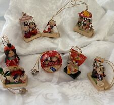 8 Vintage Miniature Japanese Kokeshi Dolls in  Made IN Japan Excellent Rare picture