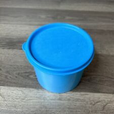 Tupperware Round Blue Container 4623B-2 With Blue Lid picture