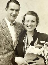 Z4 Photograph Cute Couple Handsome Man Bad British Teeth Torn Newspaper picture