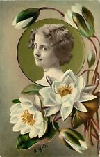 Postcard 4002 Pretty Girl's Face in Water Lily Flower Vignette, Arno-Artchrom picture