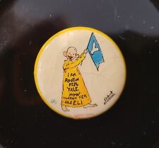1896 High Admiral Cigarettes The Yellow Kid #46 YALE Pin Pinback Button Ad picture