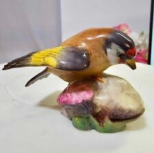 Royal Worcester Goldfinch Bird Handpainted Figurine 3239 Made in England- B4 picture