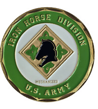 4th Infantry Division Mechanized Ivy Division Challenge Coin US Army Iron Horse picture
