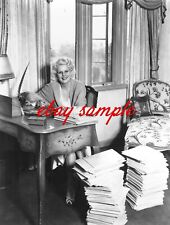 JEAN HARLOW CANDID PHOTO - Hollywood 1930's Movie Star Actress picture