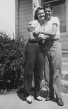 3U Photograph Cute Couple Handsome Man Pretty Woman Embrace Hug 1940's picture