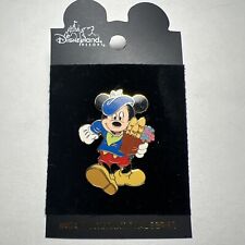Disney Pin DLR 2001 International Mickey Series Frenchman Pin  picture