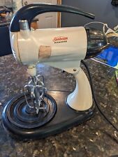 Vintage 1950s Sunbeam Mixmaster White Stand without bowls- Two Beaters included picture