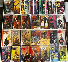 (LOT of 35) Ultimate X-Men Marvel Comic Books picture
