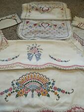 Vintage Embroidered Linens, Great Variety, Beautiful picture