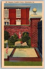 Postcard Benjamin Franklin's Grave, Philadelphia PA linen P135 picture