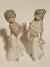 Vintage Cascades Set of 2 Made in Spain Porcelain Figurines Lladro Style picture