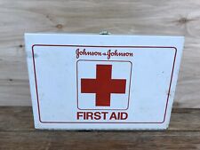 EMPTY Vintage Johnson & Johnson White Metal First Aid Kit #8167 Original Label picture