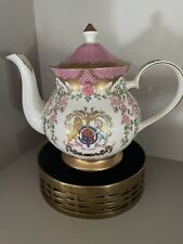 EXTREMELY RARE Queen Elizabeth’s 95th Birthday Buckingham palace China Teapot LE picture