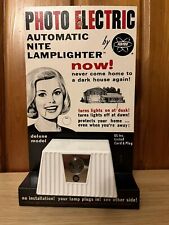 Vintage 1969 Fedtro Photo Electric Automatic Nite Lamplighter t  NOS picture