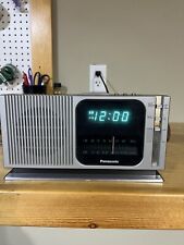 Vintage Panasonic Alarm Clock Radio AM/FM model RC-205  Tested Working picture