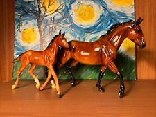Breyer 2010-20 #1474  GG Valentine and Heartbreaker Glossy Mare and Foal picture