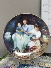 New In Box AVON Mother's Day Plate “Blossoms Of Love 2001” 5” W/Stand Porcelain picture