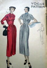 LOVELY VTG 1940s DRESS VOGUE Sewing Pattern 12/30 picture