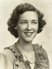 CG) Photograph Pretty Smile Lovely Woman Pearl Necklace Beautiful 1930-40's picture