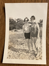 1930s Pretty Women Swim Bathing Suits Beach Legs Leggy Sand Real Photo P4L30 picture