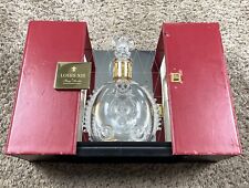 Louis XIII REMY MARTIN Cognac BACCARAT Crystal Bottle Spring Loaded Display Remy picture