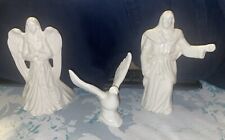 Vintage White Glazed 3 Piece Nativity Collectible Figurines Wiseman *Angel *Dove picture