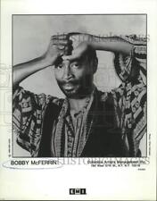 1990 Press Photo Singer Bobby McFerrin - sap26384 picture