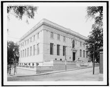 Photo:John Hay Library, Providence, R.I. picture